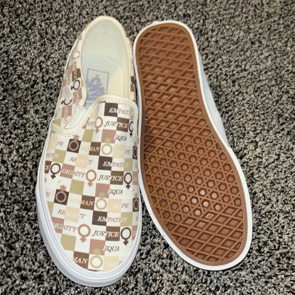 Vans Divine Energy Slip Ons - Picture 2 of 4